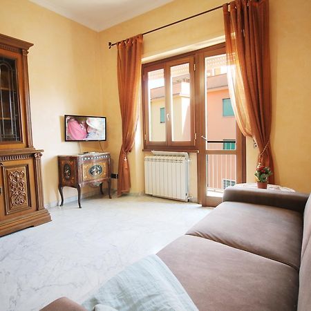 Monteverde Bright Apartment With Garage Рим Экстерьер фото